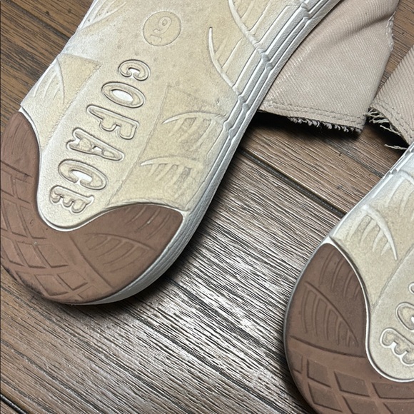 Double Buckle Orthopedic Sandals - Picture 6 of 7